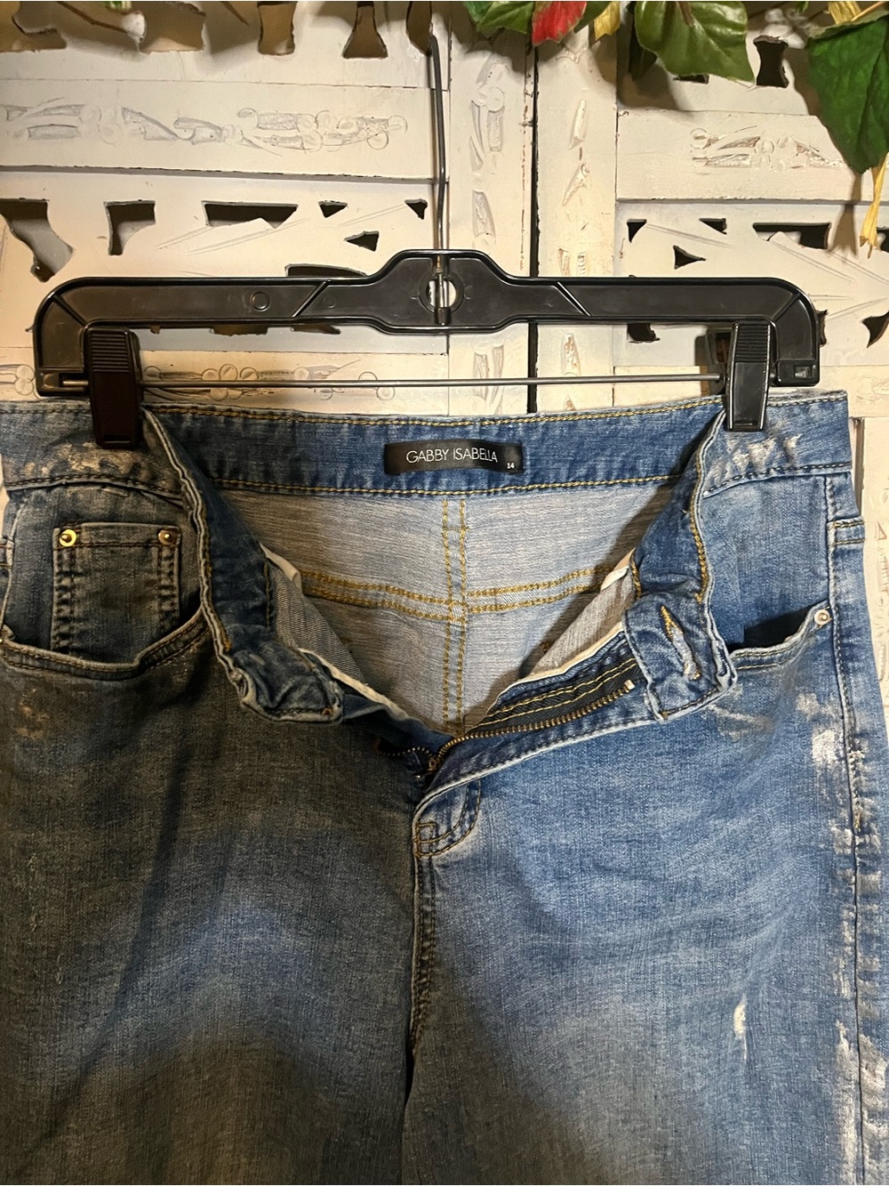 GIRLS GABBY ISABELLA INTRIGUING WASHED OUT BLUE DENIM PAINTED DECO BOHO JEANS - Picture 6 of 9